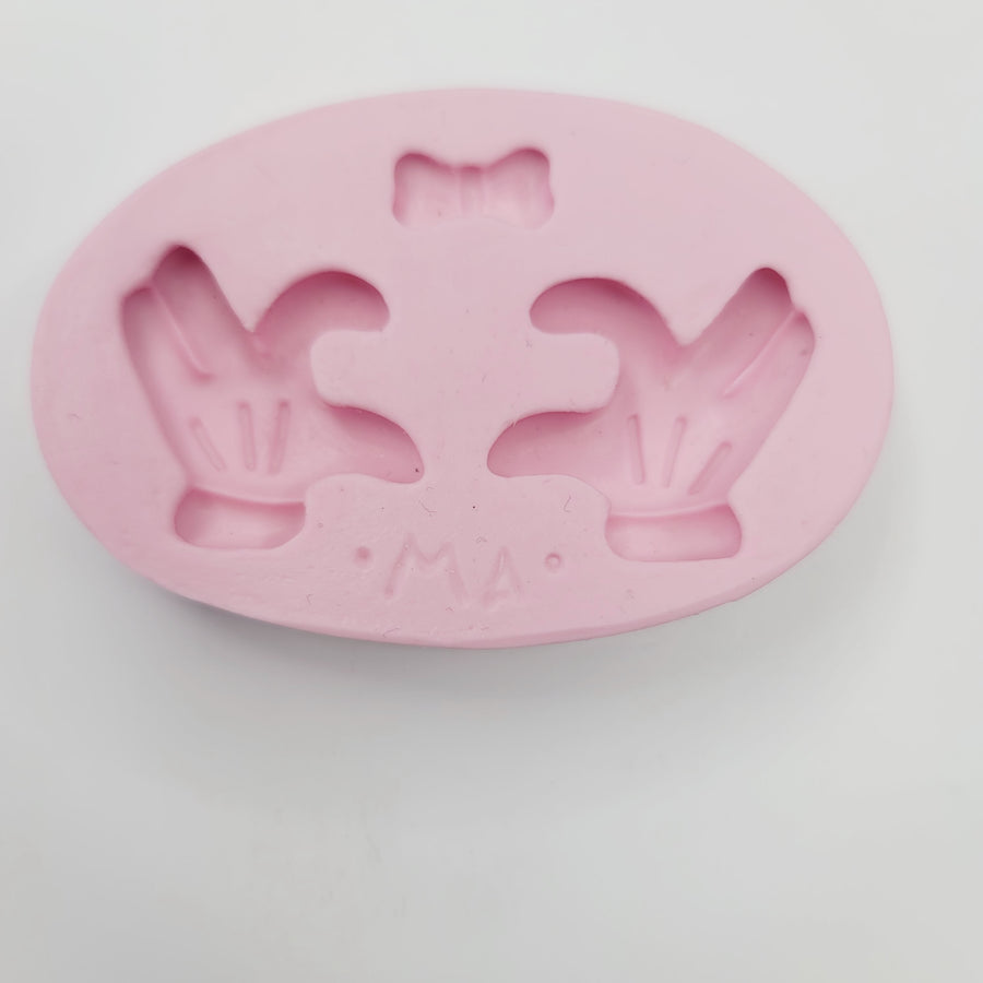 Mouse Love Gloves Mold 574 MA