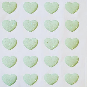 Adhesive Resin Green Glitter Hearts (M) MNC 610B 19x15mm 20 Units