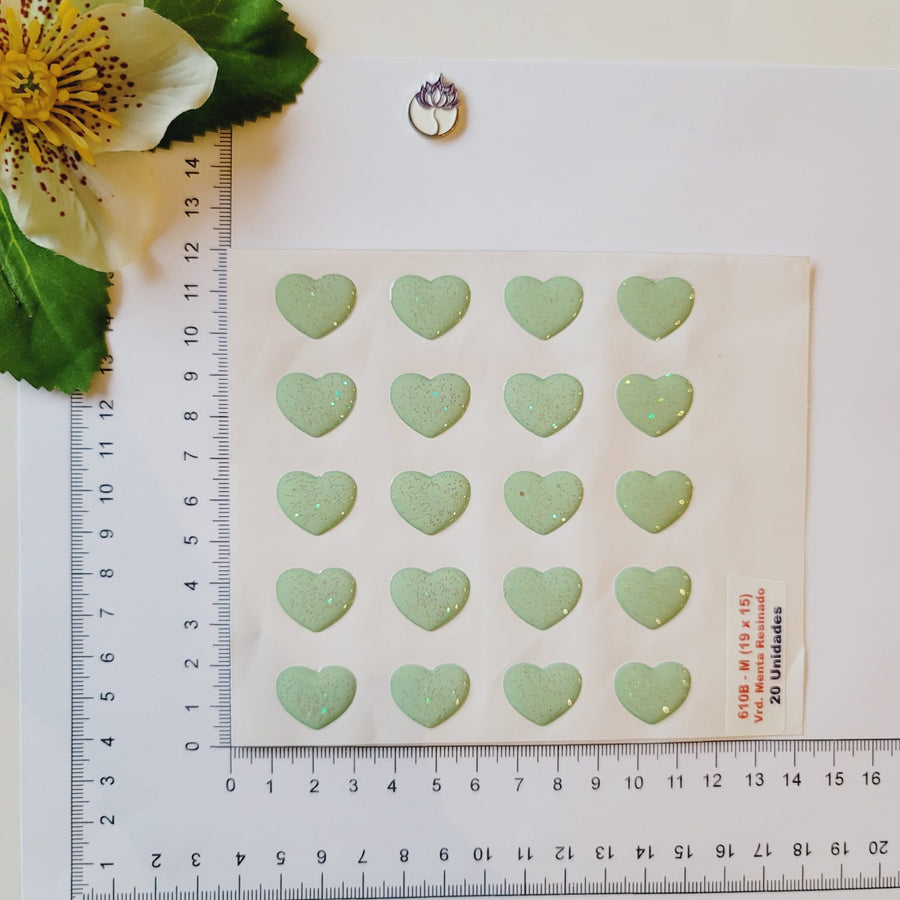 Adhesive Resin Green Glitter Hearts (M) MNC 610B 19x15mm 20 Units