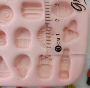 Miniature Goodies Kit Silicone Mold 668 MA