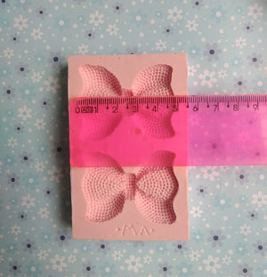 Dotted Bow Mold  227 MA