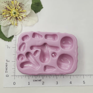 Hanging Little Zoo Creatures Silicone Mold MJ #20