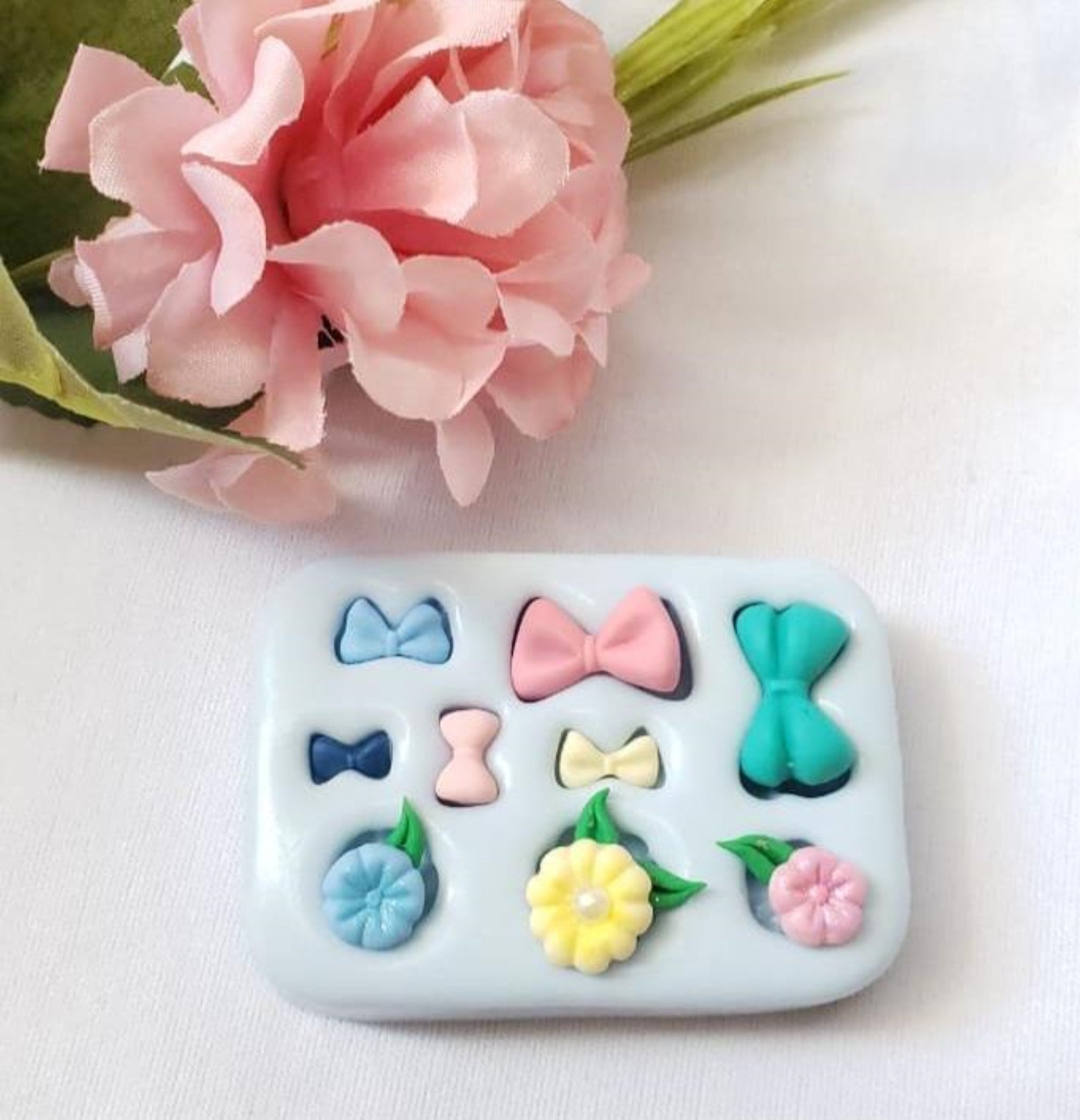 Mini Bows & Flowers Silicone Mold AJ #31 – FLOR NY ATELIER